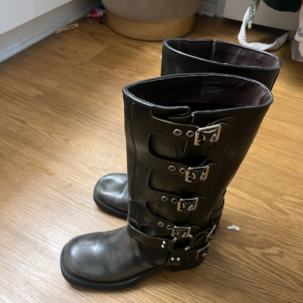 Steve Madden rocky boots brown 8.5 brand new never worn